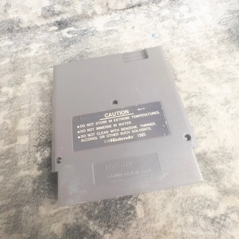 Dash Galaxy in the Alien Asylum NES Nintendo‎ Game Data East Sci-Fi Platformer